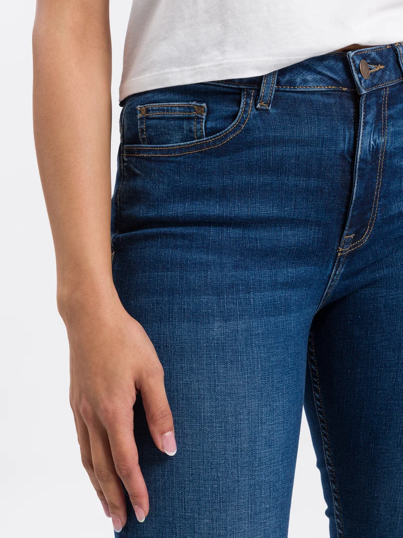 AVRIL | DAMEN JEANS SHORTS