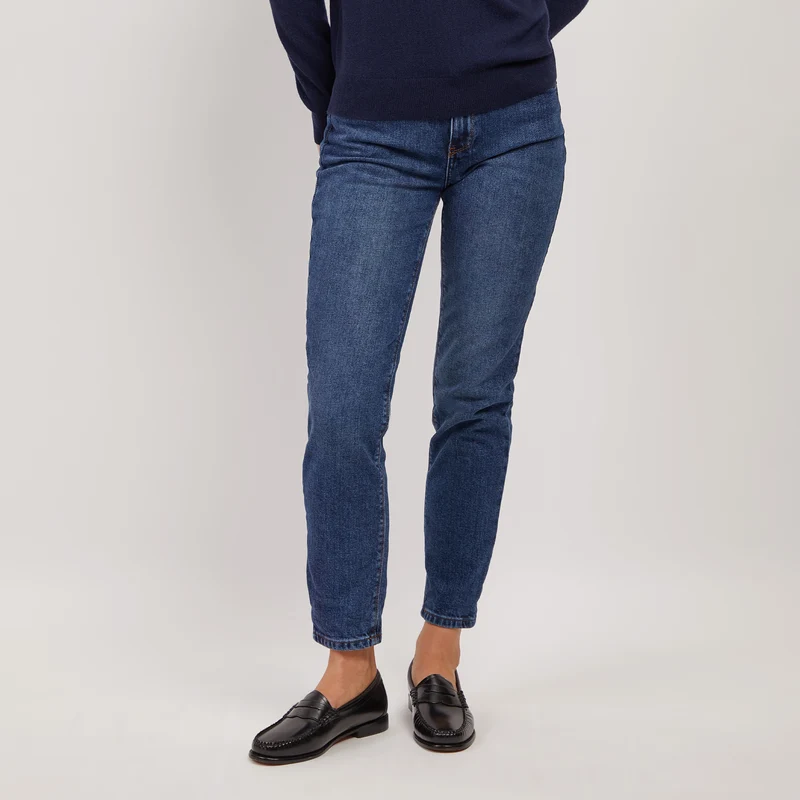 Oliver High Rise Slim Mom Jeans