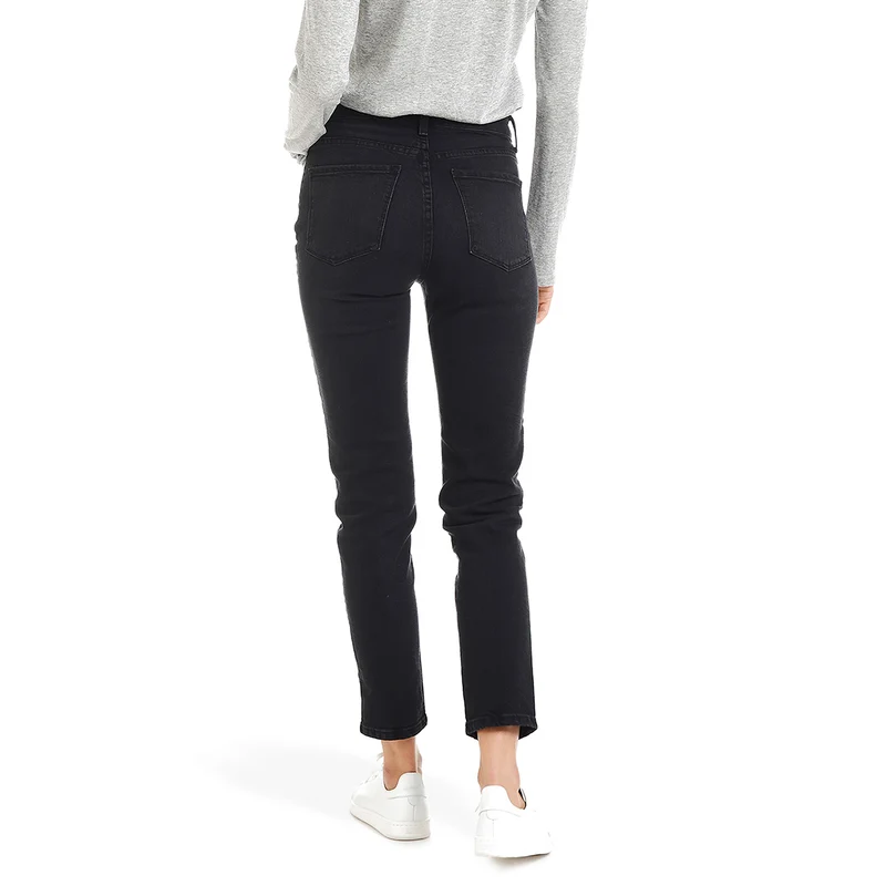 Allen High Rise Slim Mom Jeans