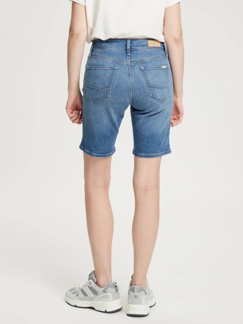ANYA SHORT | SLIM FIT JEANS SHORTS