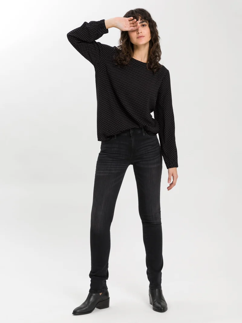ANYA | SLIM FIT JEANS