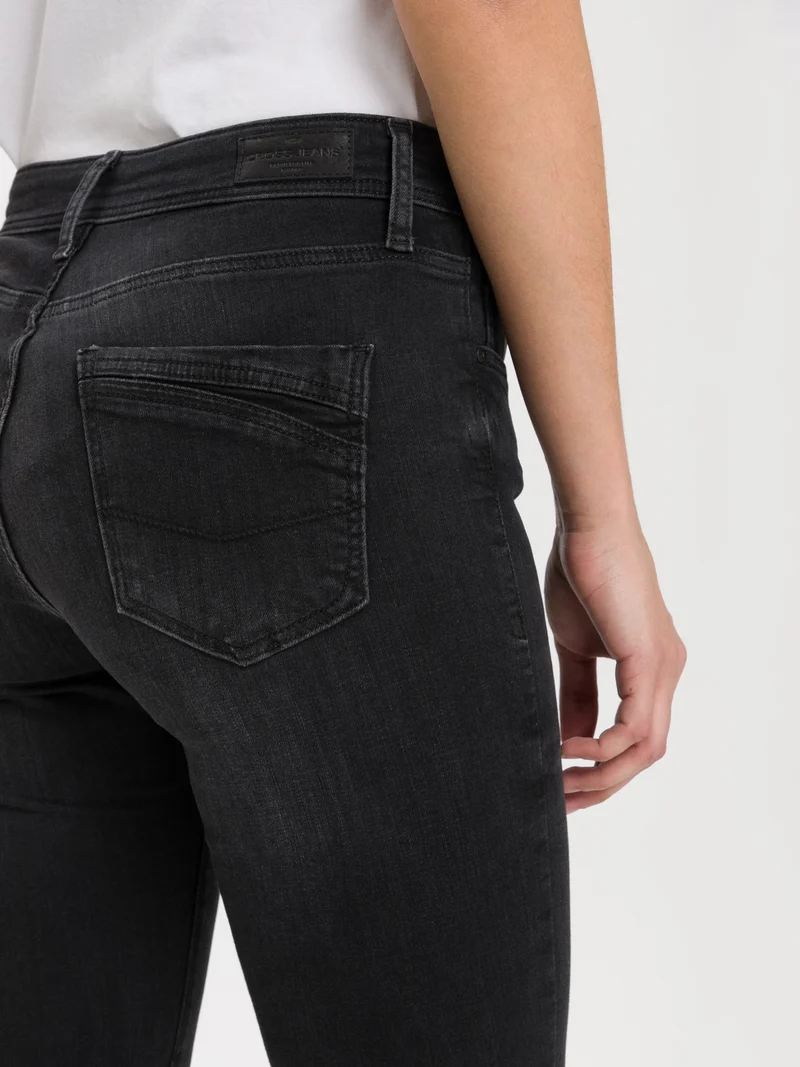 ANYA | SLIM FIT JEANS