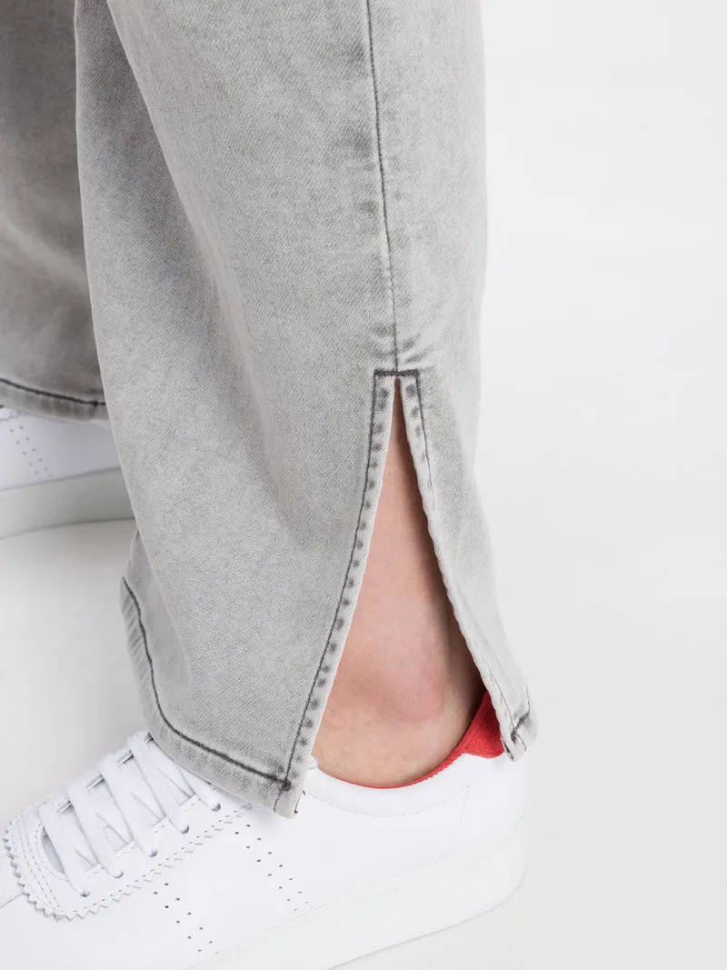 STRAIGHT | REGULAR FIT SWEAT DENIM JOGG PANTS