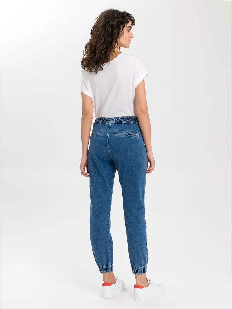 JOGGER | REGULAR FIT JOGG PANTS
