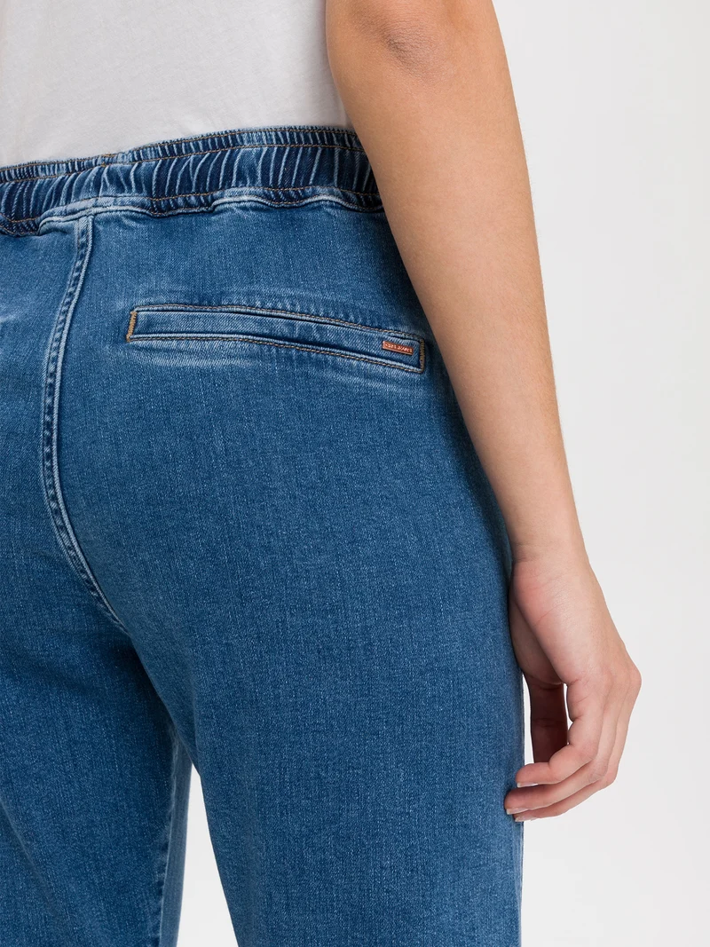 JOGGER | REGULAR FIT JOGG PANTS