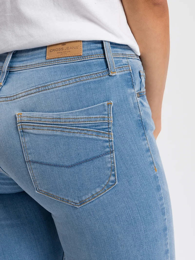ANYA | SLIM FIT JEANS