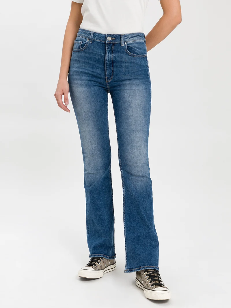 SKINNY FLARE | SKINNY FIT JEANS