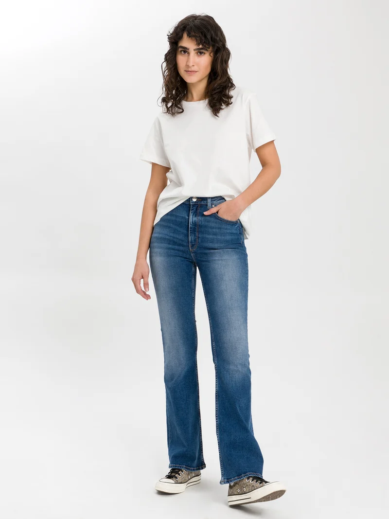 SKINNY FLARE | SKINNY FIT JEANS
