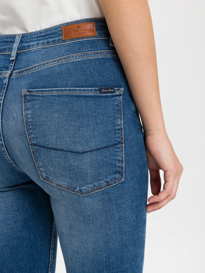 SKINNY FLARE | SKINNY FIT JEANS