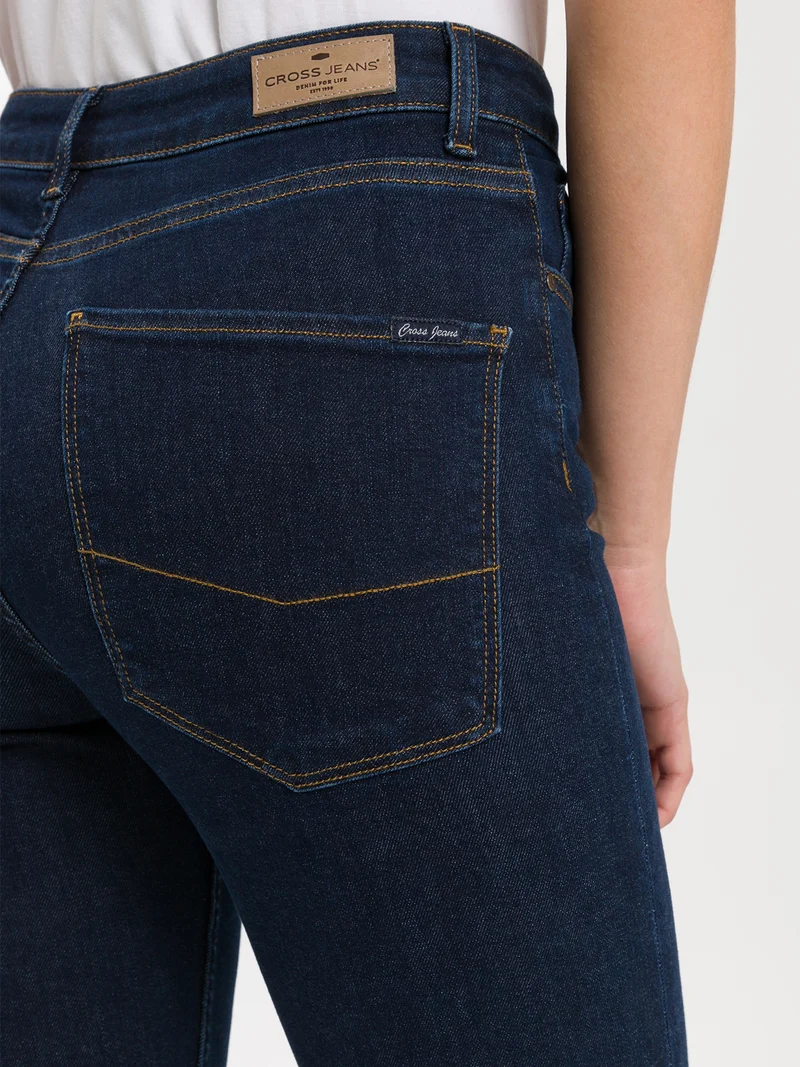 SKNNY FLARE | SKINNY FIT JEANS