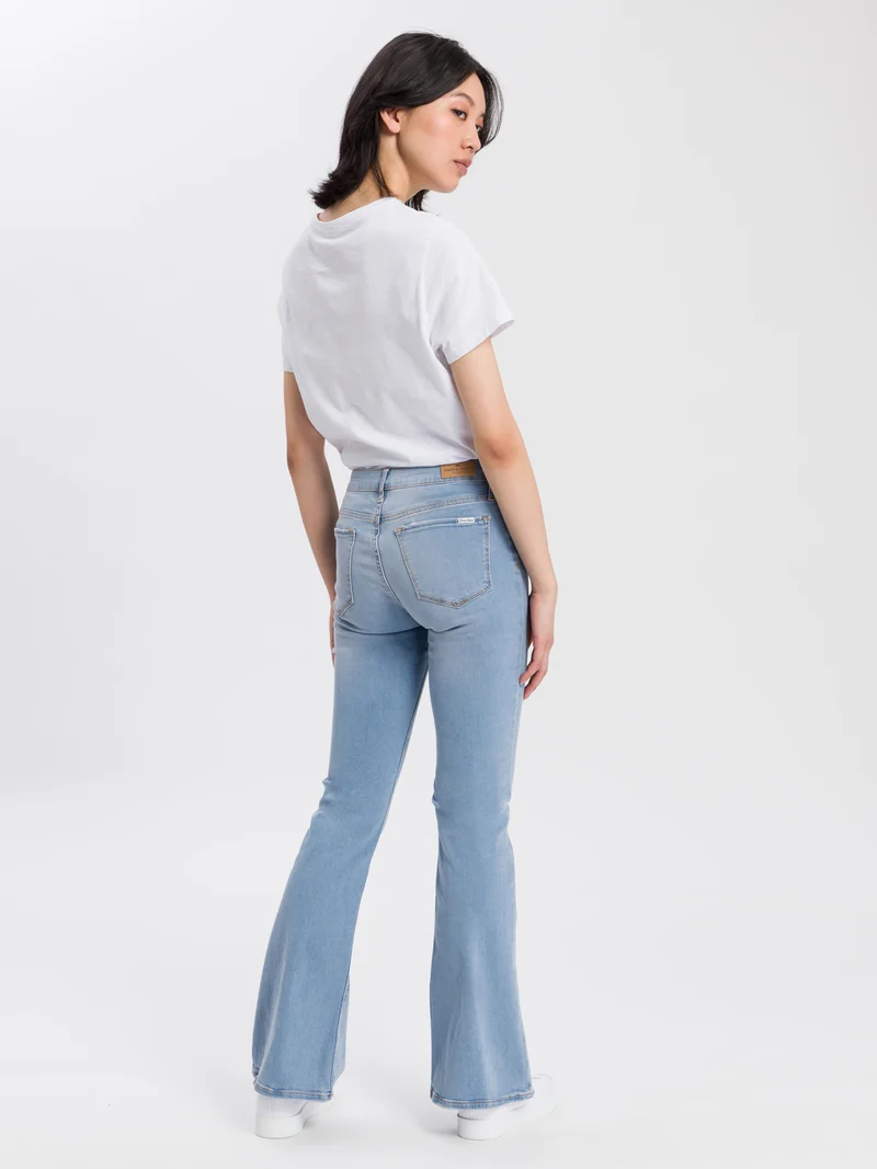 FAYE | SLIM FIT