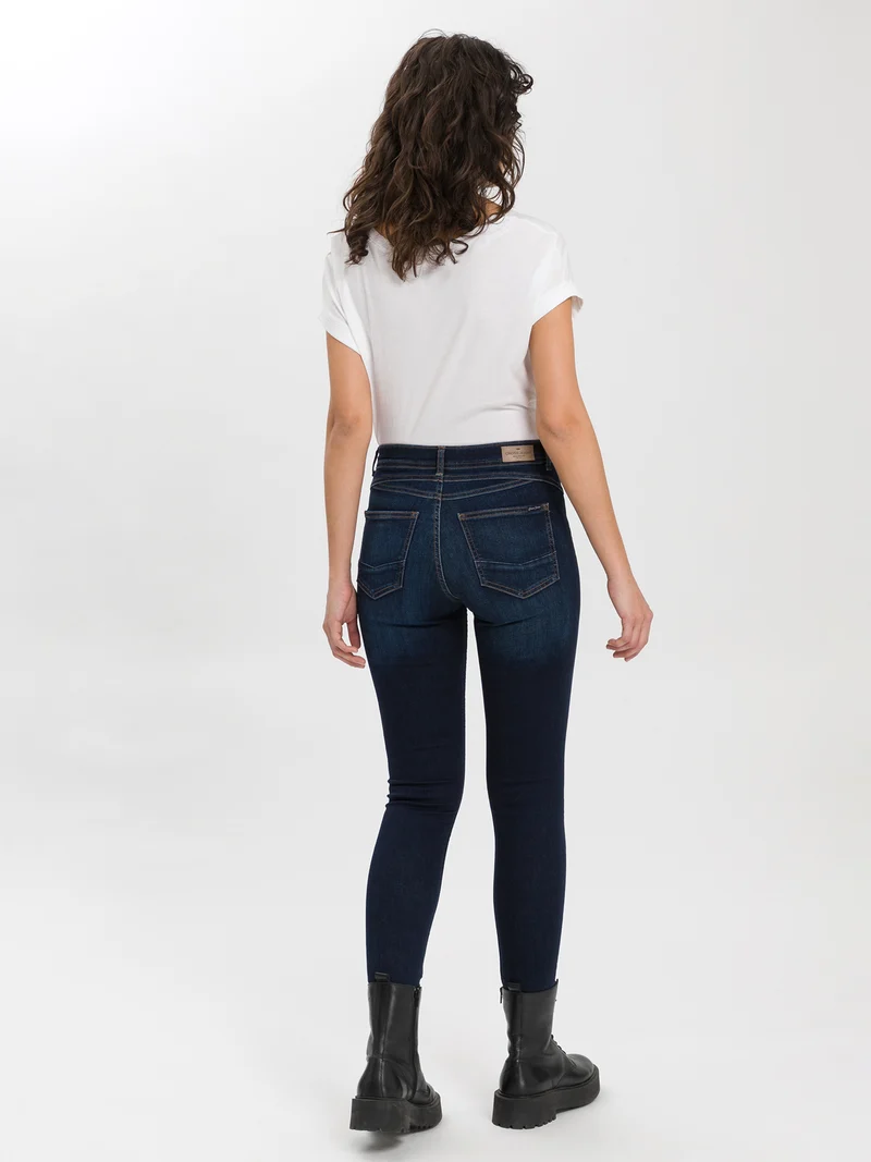 JUDY | SUPER SKINNY FIT JEANS