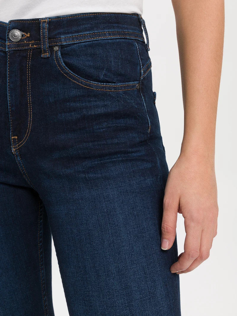 JUDY | SUPER SKINNY FIT JEANS
