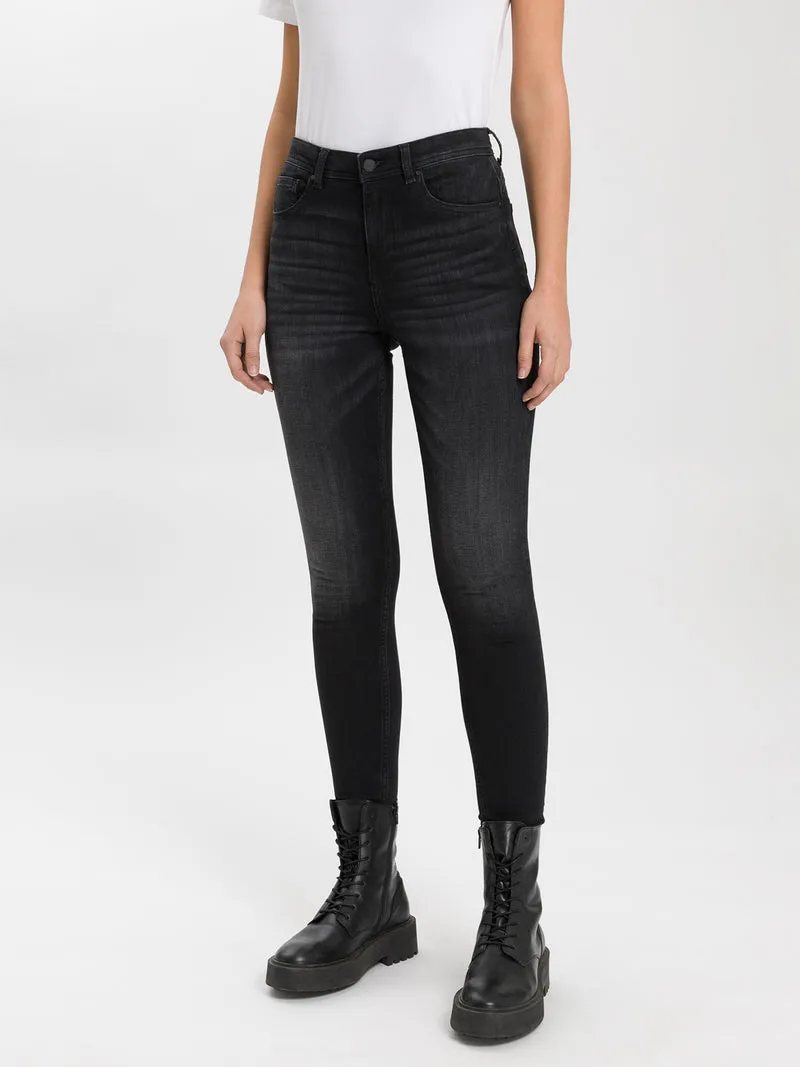 JUDY | SUPER SKINNY FIT JEANS