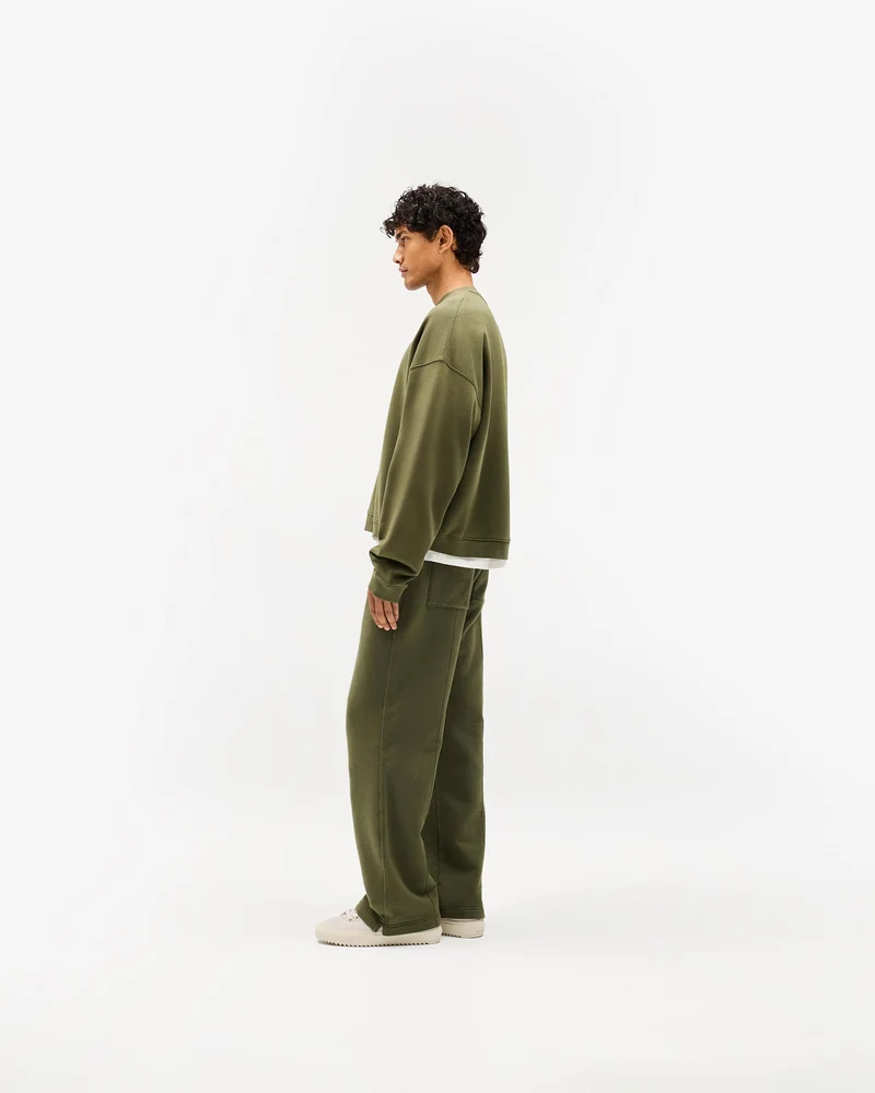 Initial Boxy Sweater - Army Green
