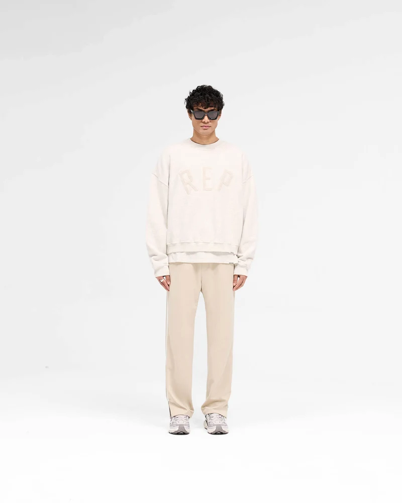 Rep Applique Sweater - Cream Marl