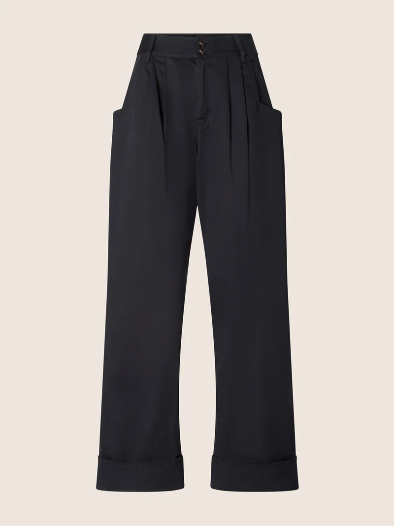 Lindsay - Stretch Gabardine Pants