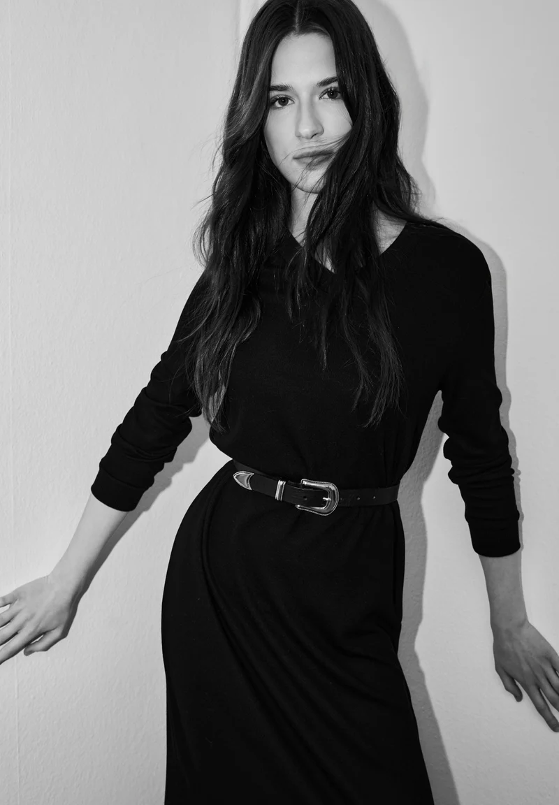 V Neck Dress_solid, Black
