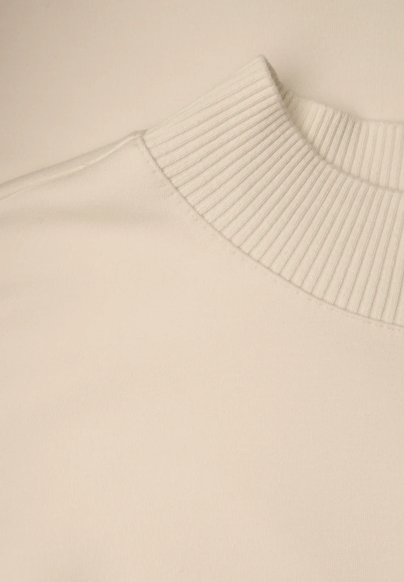 heavy shirt rib details, soft beige