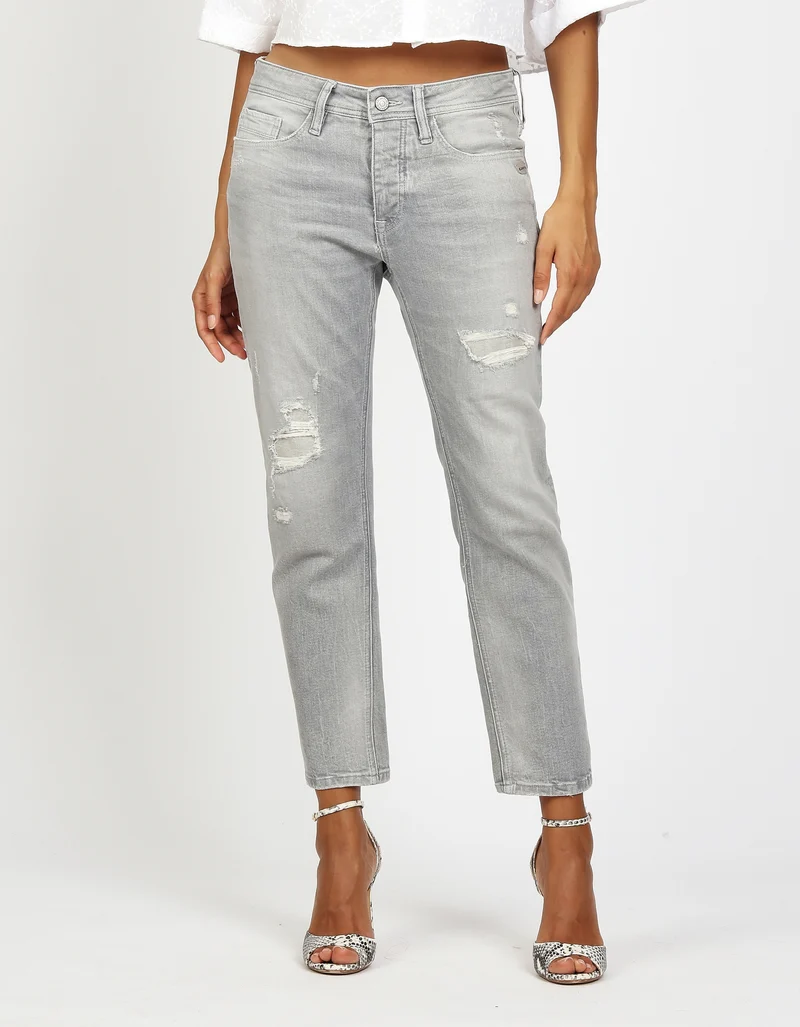 94NICA CROPPED, big grey