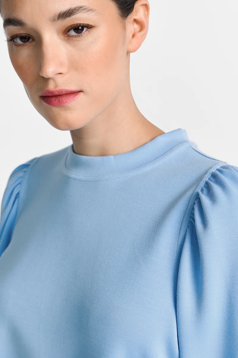 Puff Sleeve, open air