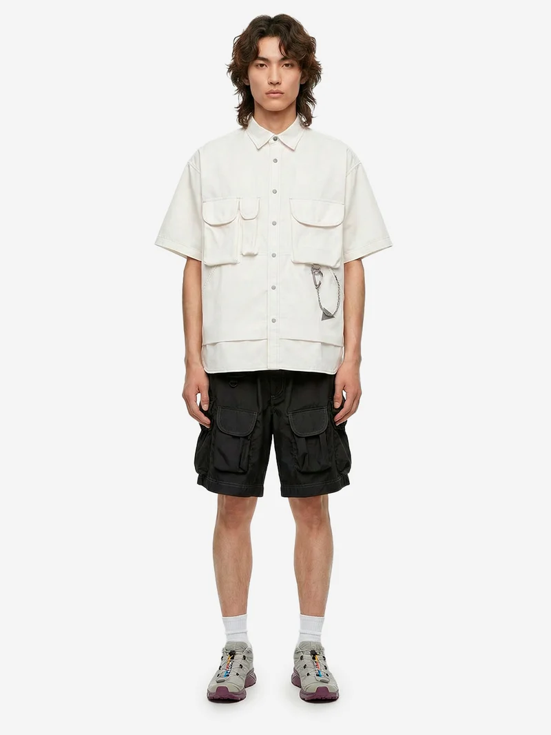 Camicia a manica corte multi pocket in bianco