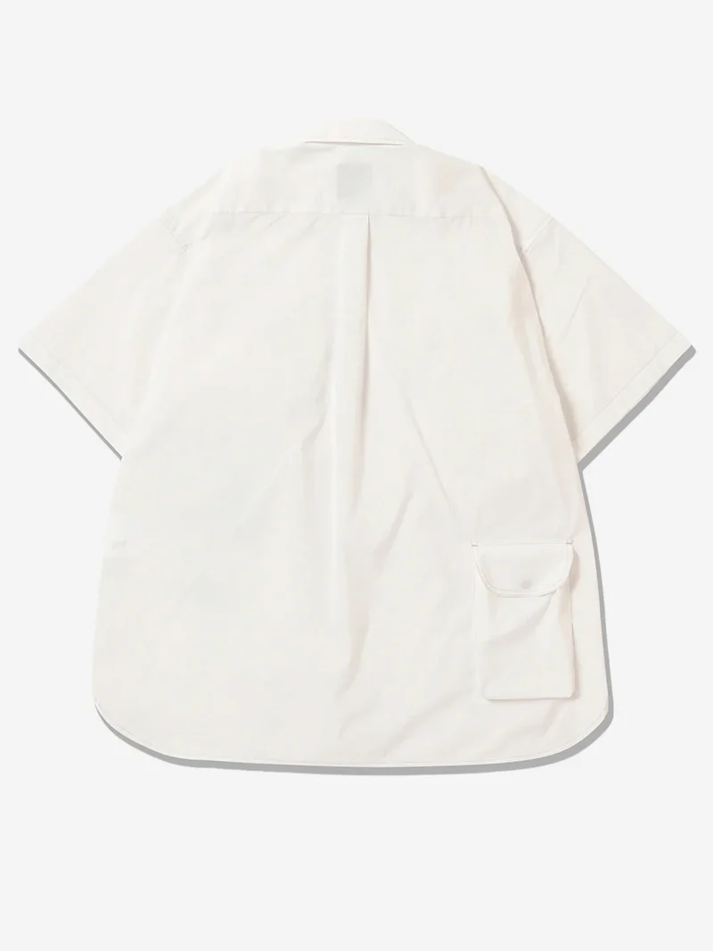Camicia a manica corte multi pocket in bianco