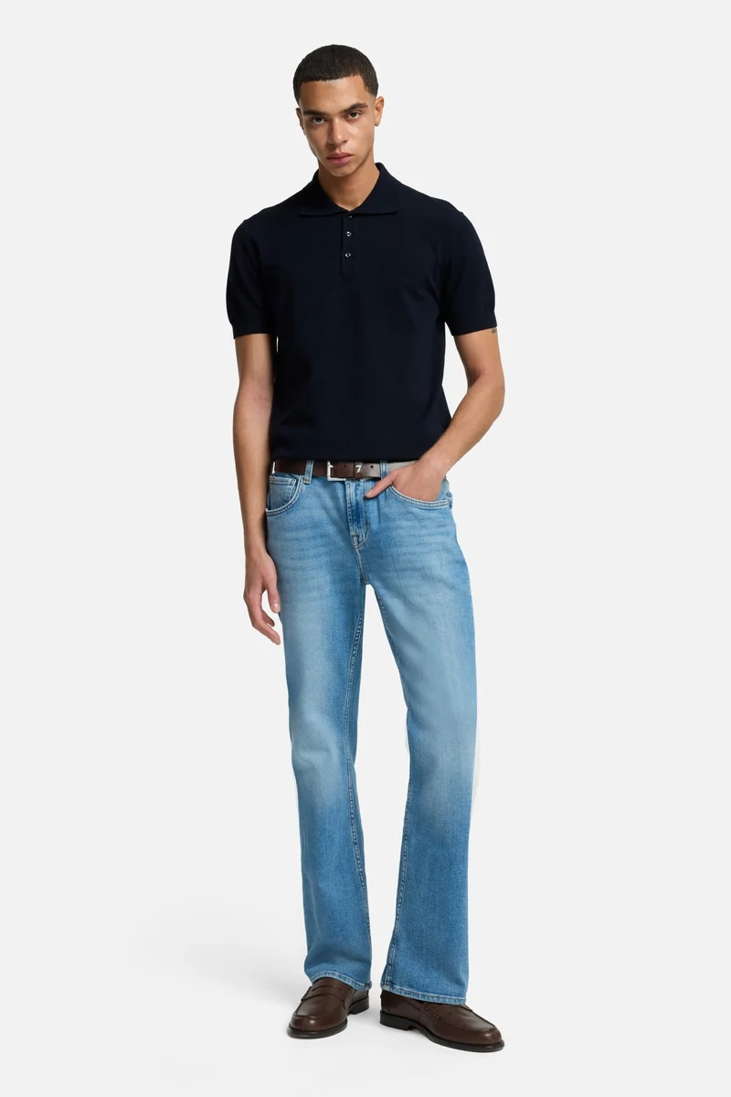 The Bootcut in Airspace