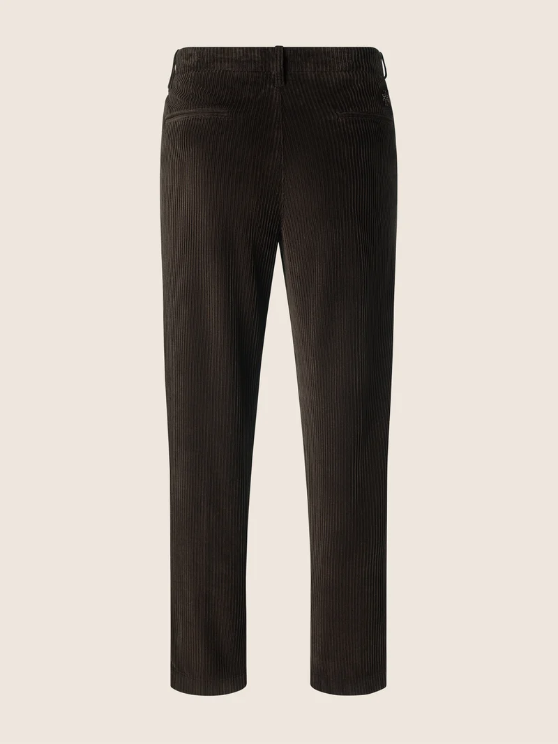 Justin — Wide-Ribbed Corduroy Pants