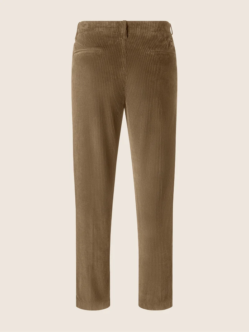 Justin — Wide-Ribbed Corduroy Pants
