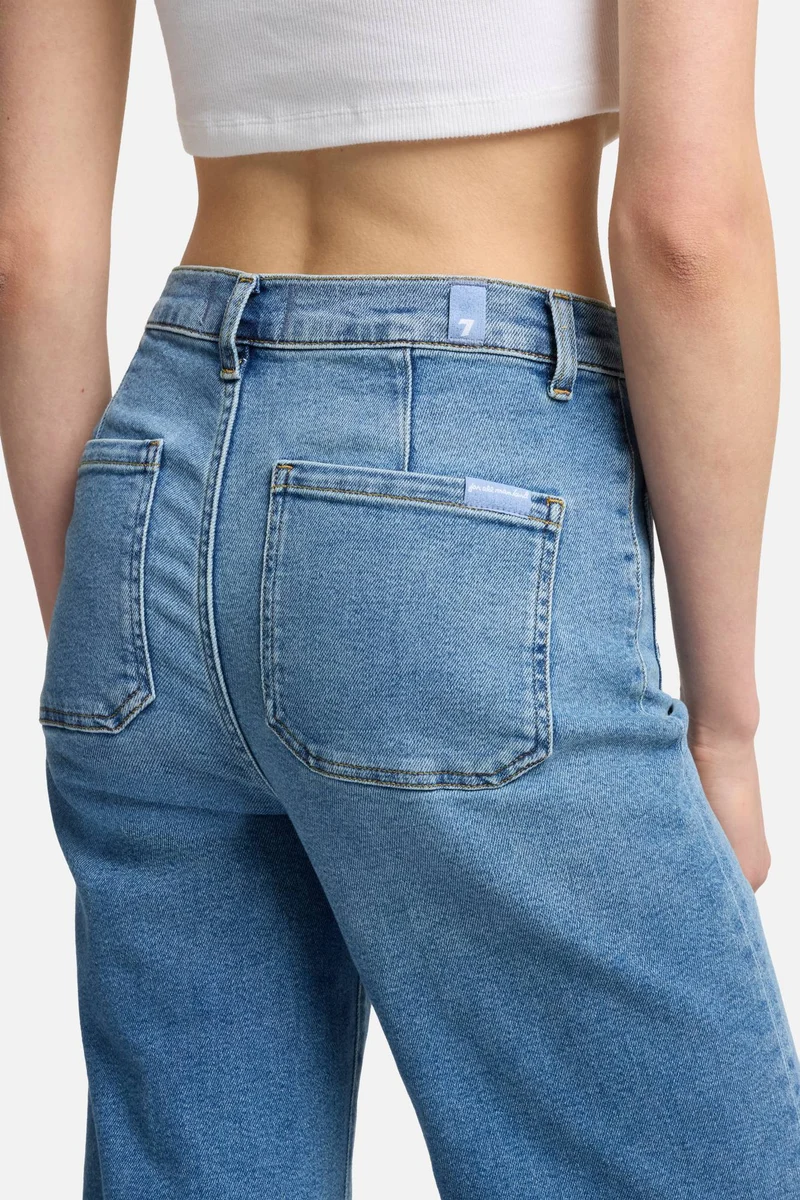 Luxe Vintage Ultra High Rise Cropped Jo in Fancy