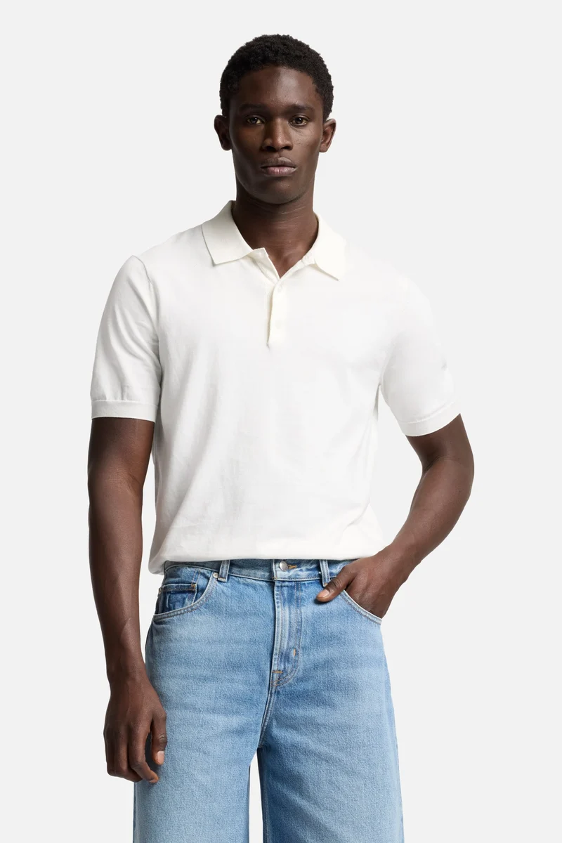 Short Sleeve Polo Sweater in Off White