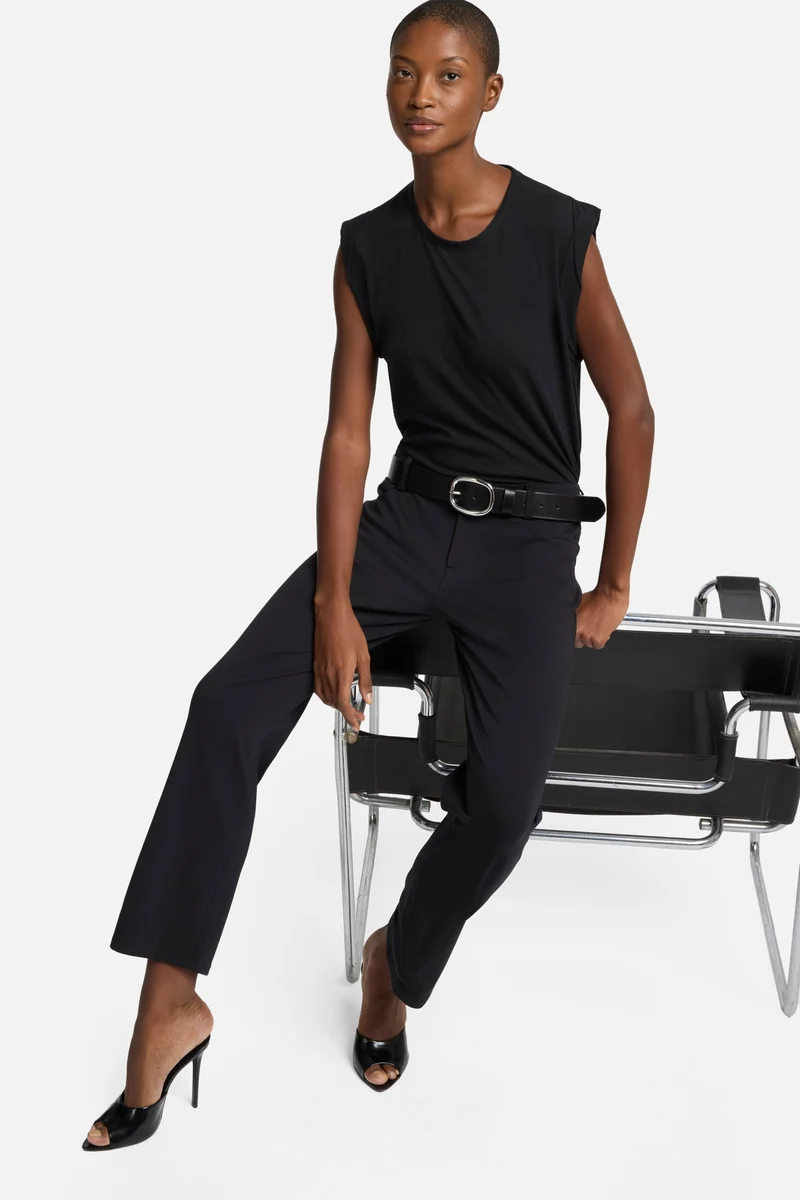 Luxe Performance Knit Calie Straight Ankle in Black