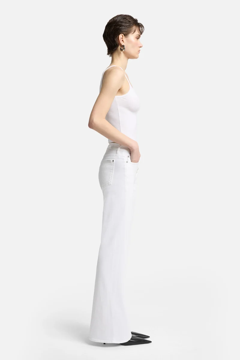 Slim Illusion Twisted Seam Tailorless Dojo in Shell