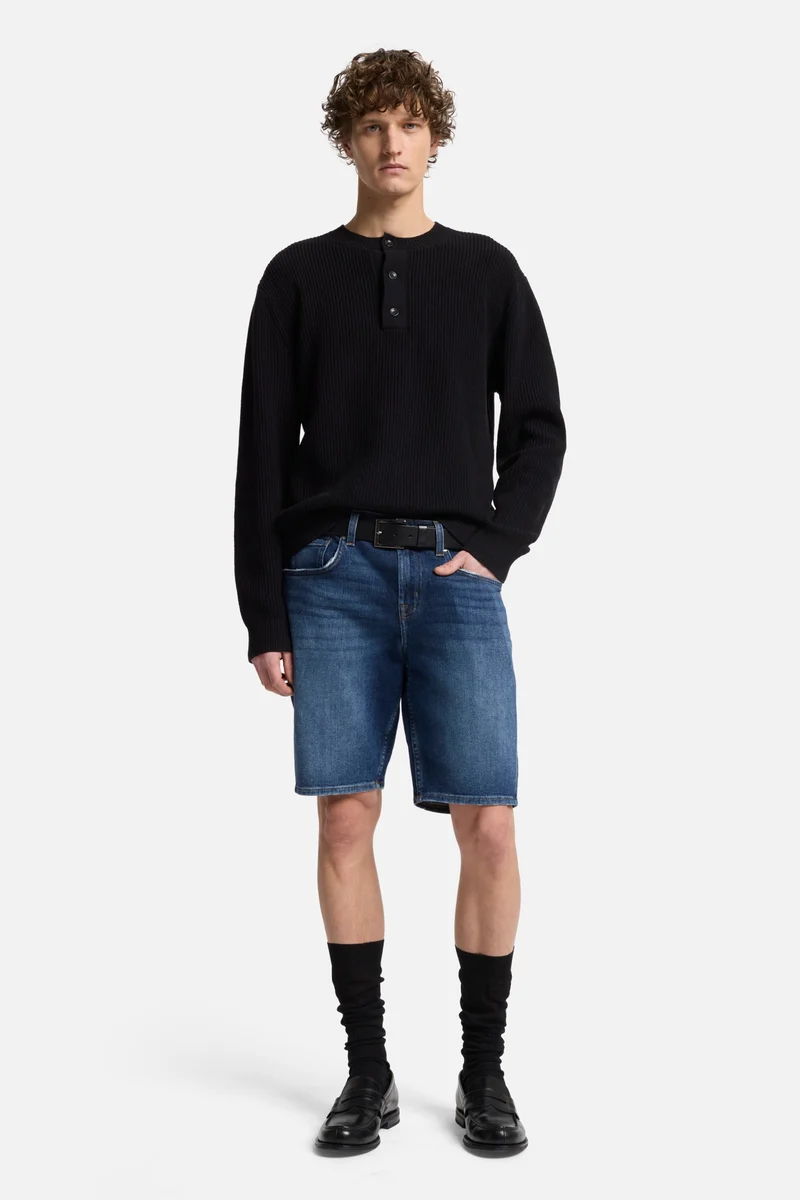 Henley Sweater in Black
