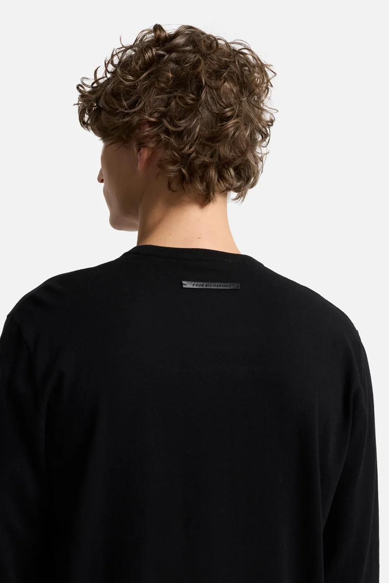 Classic Cotton Long Sleeve Sweater in Black