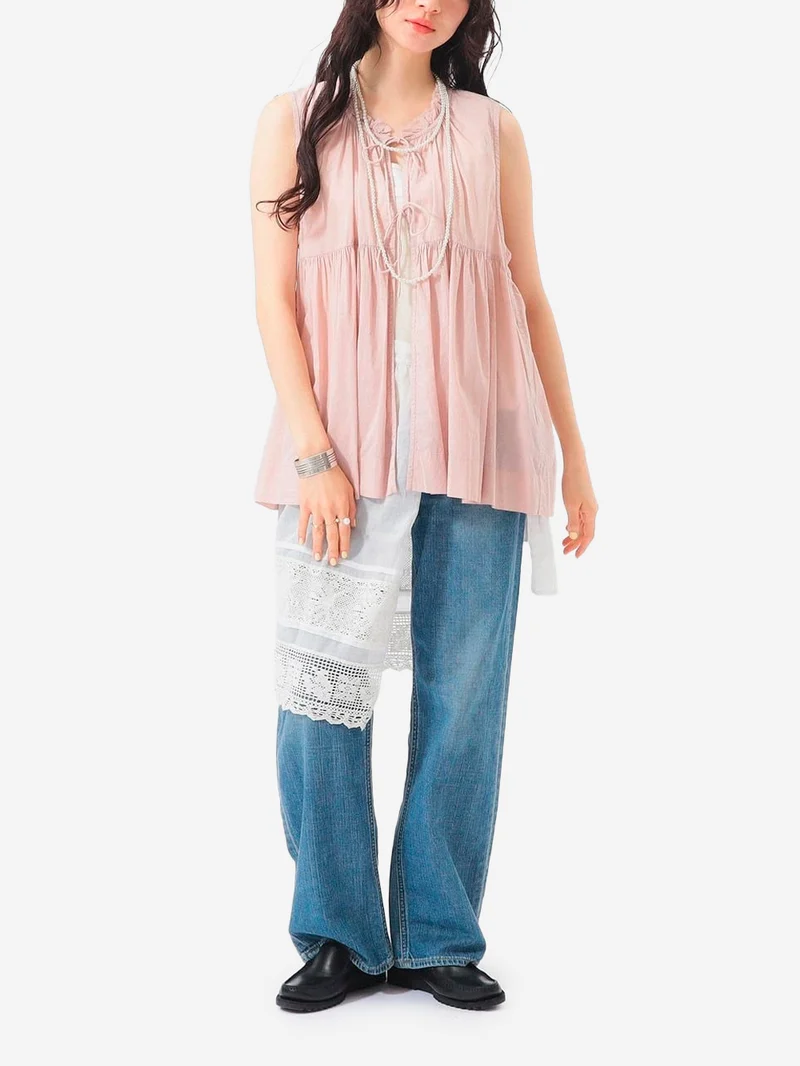 Camicia senza maniche rosa in sheer di cotone con lacci e pieghe