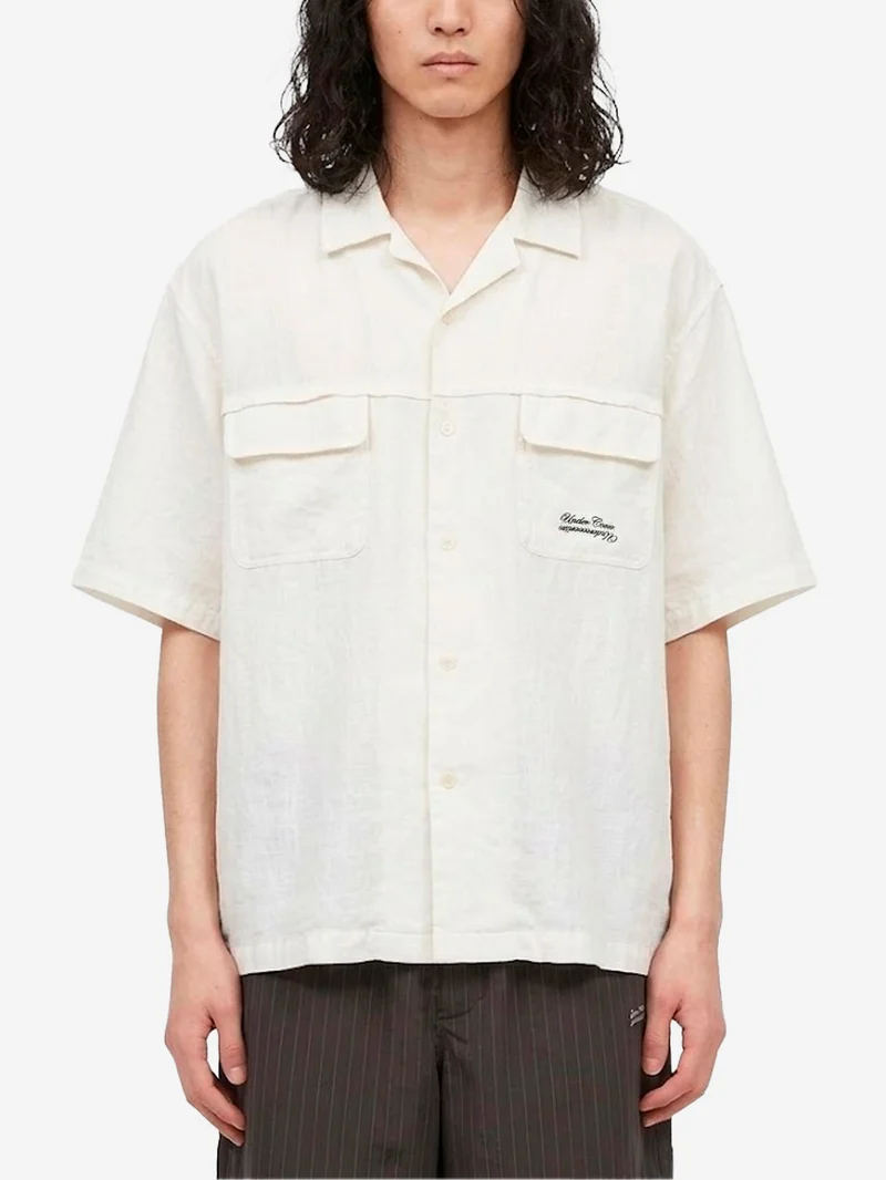 Camicia a manica corta bianca con collo aperto in misto lino e ramia