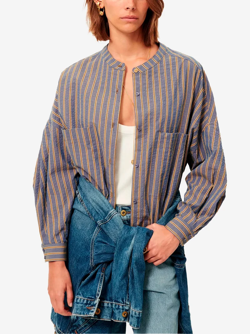 Camicia girocollo a righe con tasche applicate