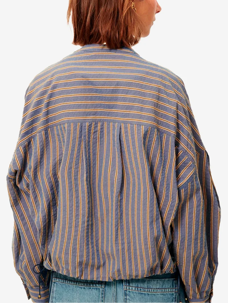 Camicia girocollo a righe con tasche applicate