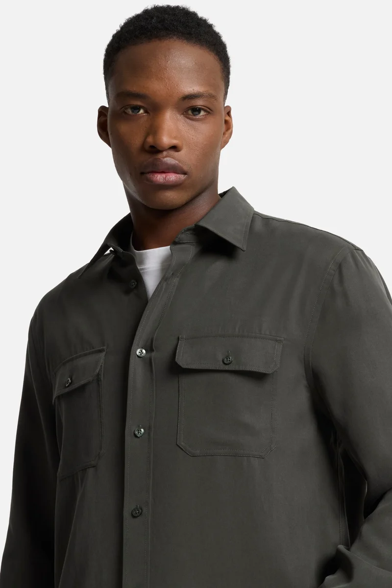 Fluid Military Shirt in Forest Green
