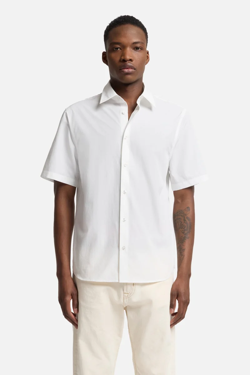 Short Sleeve Poplin Shirt in White
