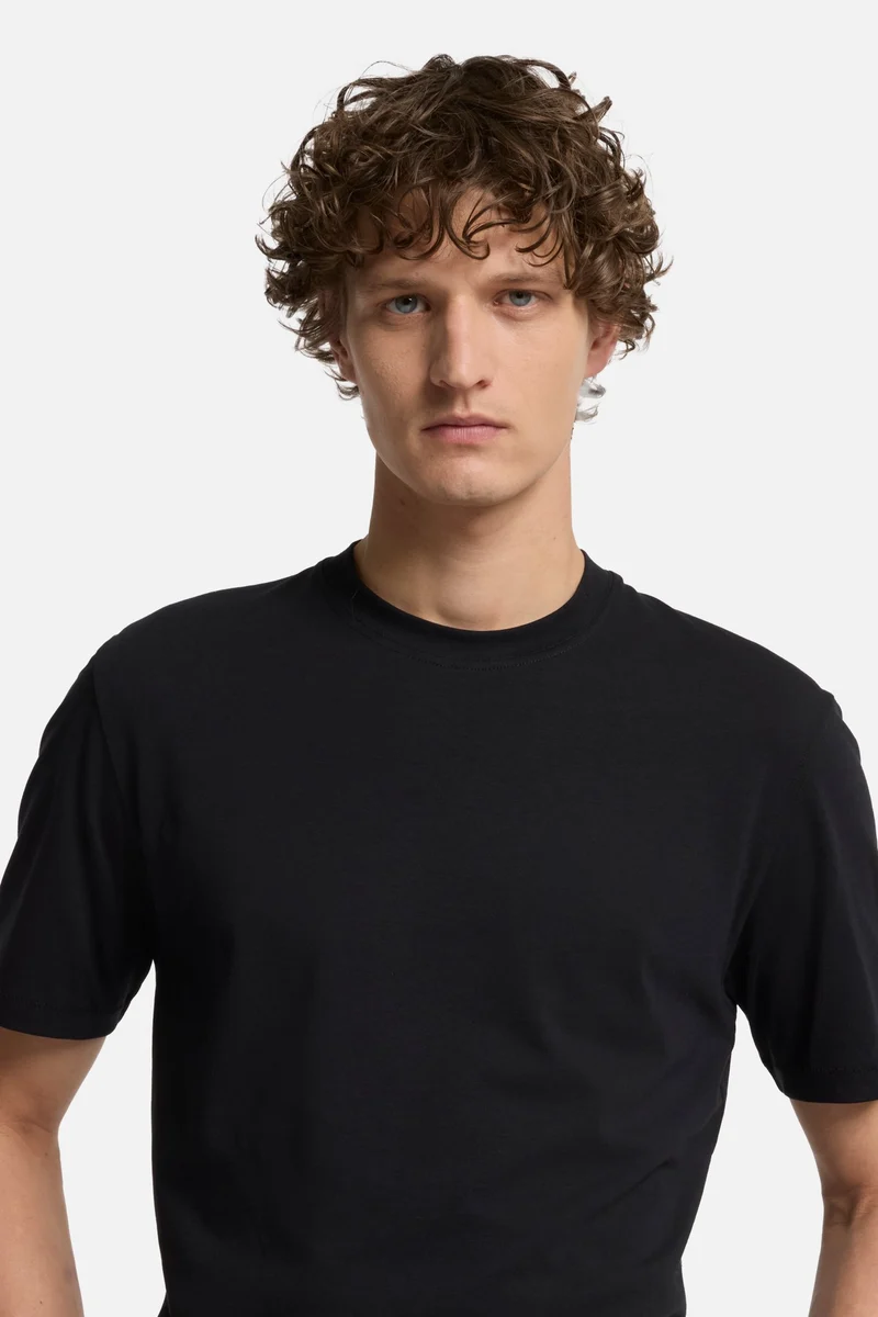 Lyocell Crewneck Tee in Black