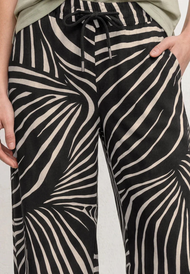 Style LTD QR_Emee HW L26 AOP, Black