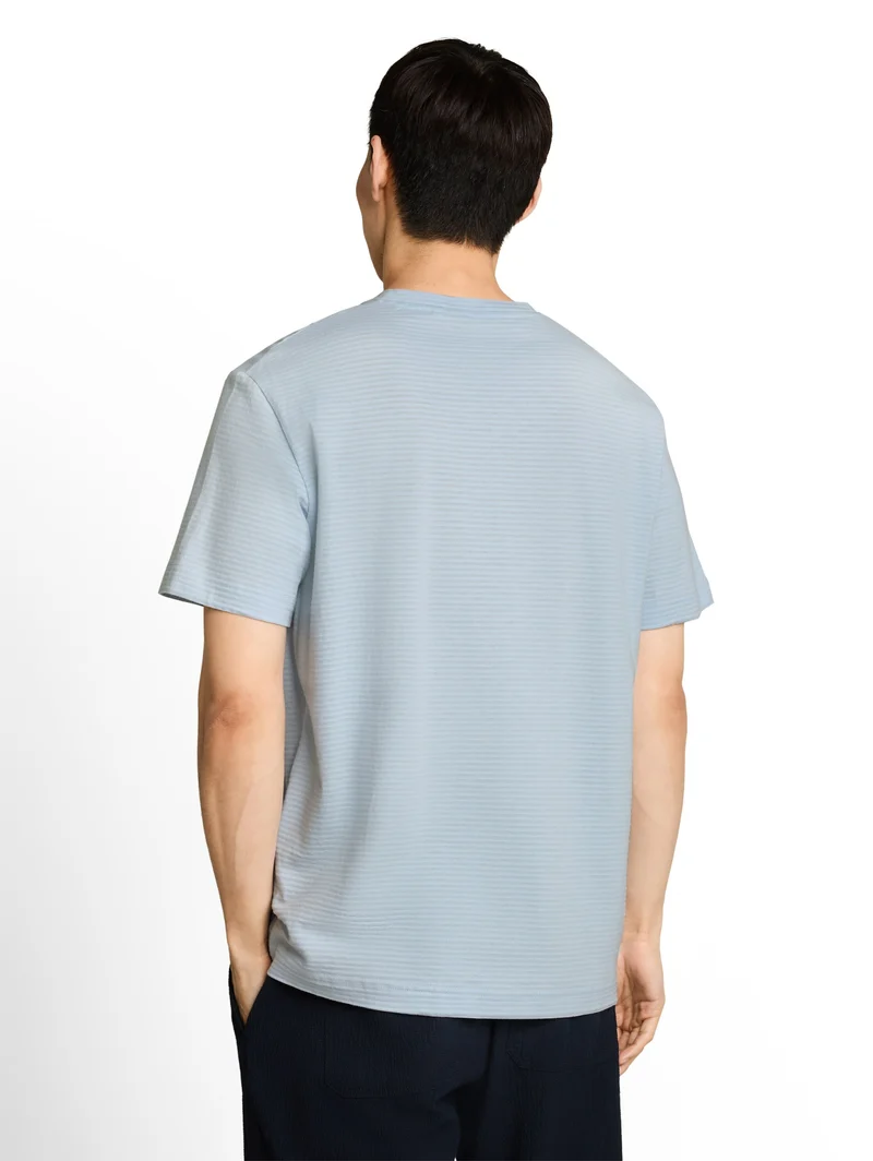 printed v-neck t-shirt, light blue grey