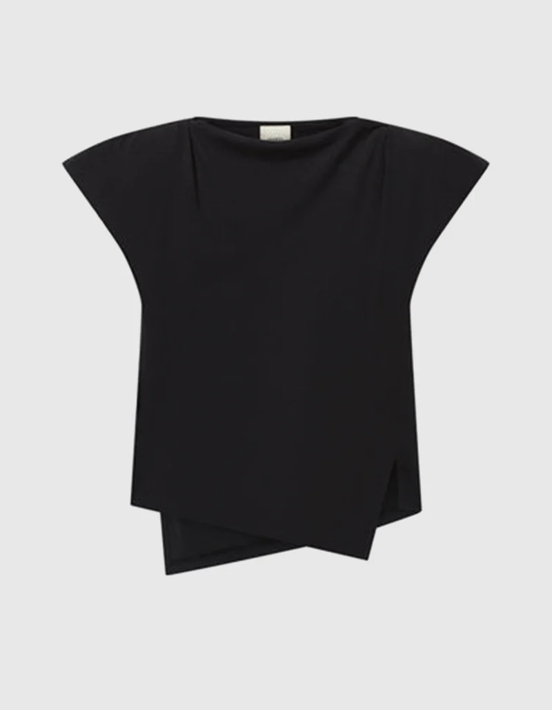 Asymmetrisches T-Shirt Sebani mit Schulterpolstern