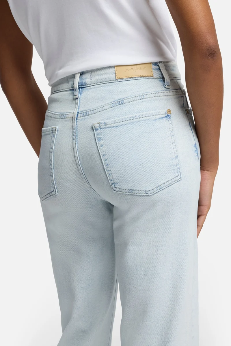 Luxe Vintage Cropped Alexa in Maui