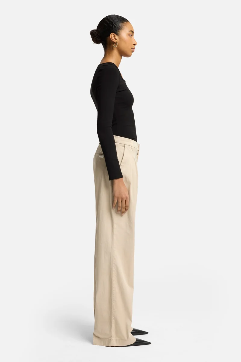 Pleated Chino in Cold Brew