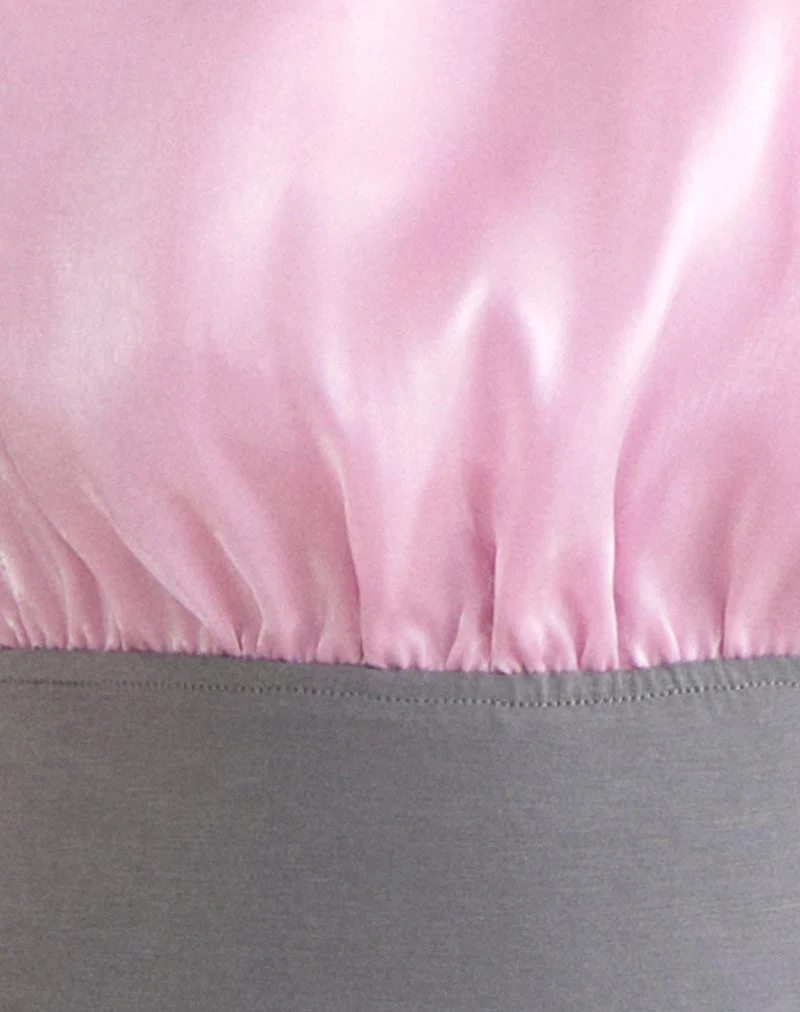 Rania-Top mit offenem Rücken aus rosa Satin-Organza mit grauen Kontrastakzenten