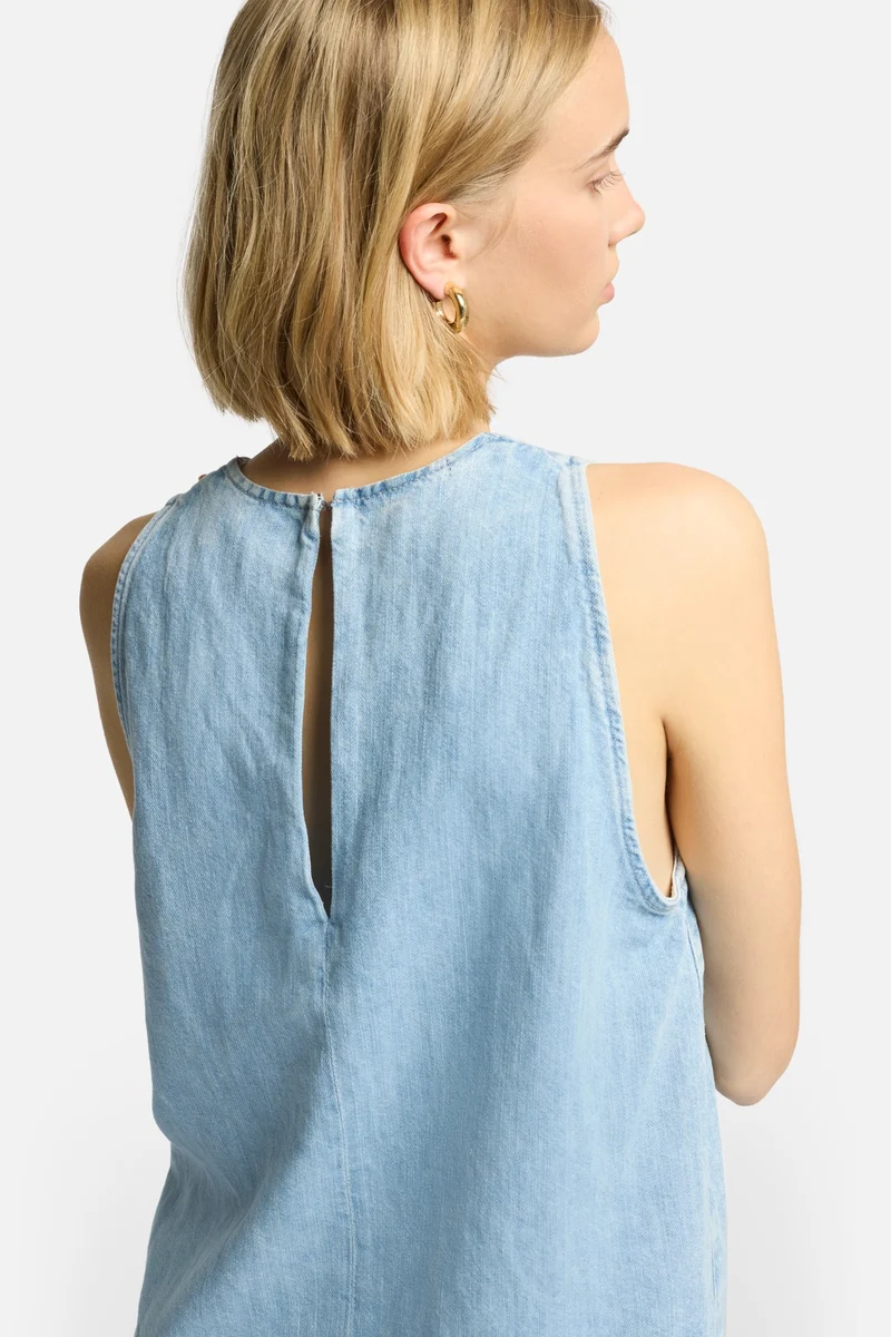 Indigo Linen Sleeveless Top in Kansas